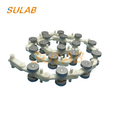Xizi Otis Escalator Slewing Chain XAA332DS with 17-section Handrail and 50.5mm Pitch Made of PA66+30%GF